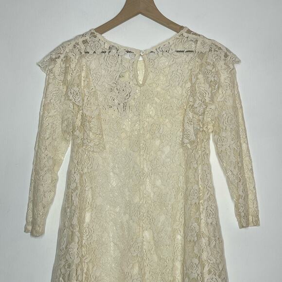 NEW UMGEE Floral Lace Top Women's Size Small Cream Crochet Ruffle 3/4 Sleeve - Picture 6 of 9
